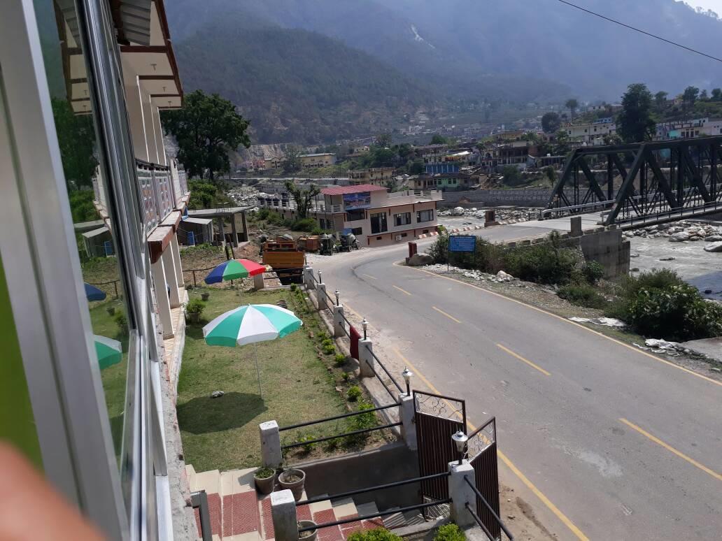 Hotel Inder Place Uttarkāshi Exterior foto